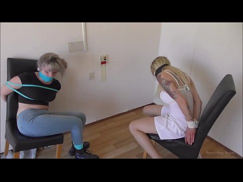 ❤️ Asılı / bağlanmış və ağzı bağlanmış / çətinlik içində olan qız ️ Rus pornosu bizdə az.fullsexmovs.ru ❌️❤